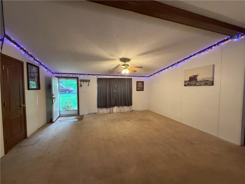 215 Glenford Dr — photo 8