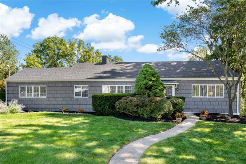 2511 FIFE DRIVE — photo 2