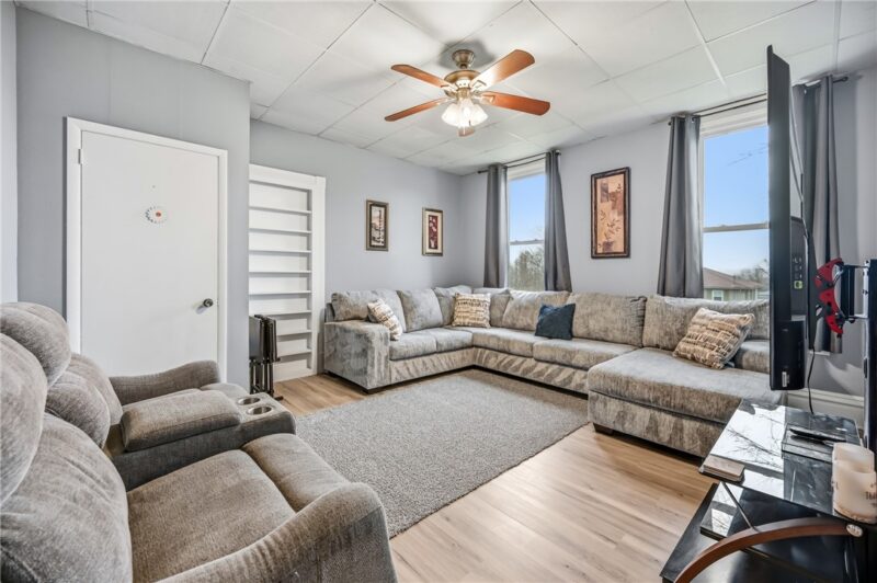 2233 Mercer West Middlesex Rd — photo 8