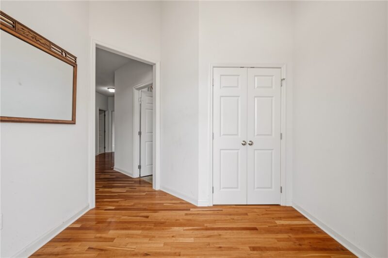 7040 Berringer Ct — photo 2