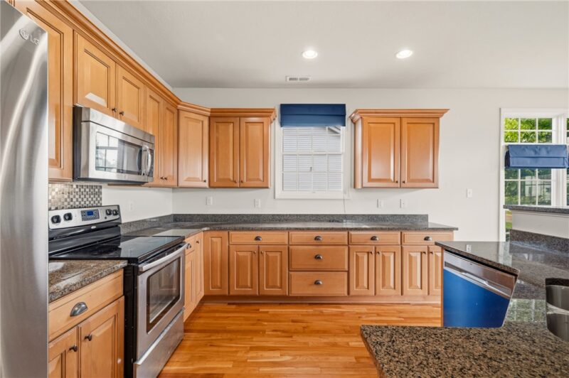 7040 Berringer Ct — photo 4