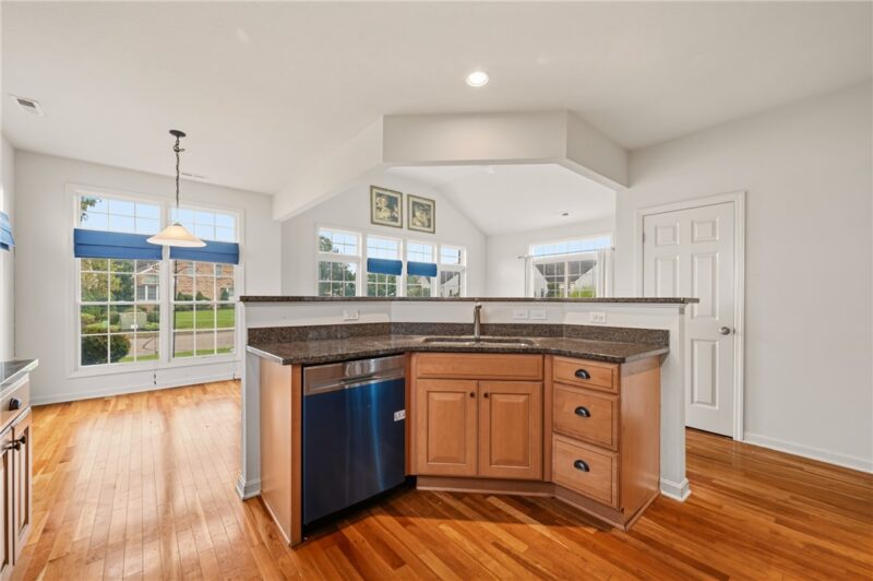 7040 Berringer Ct — photo 6