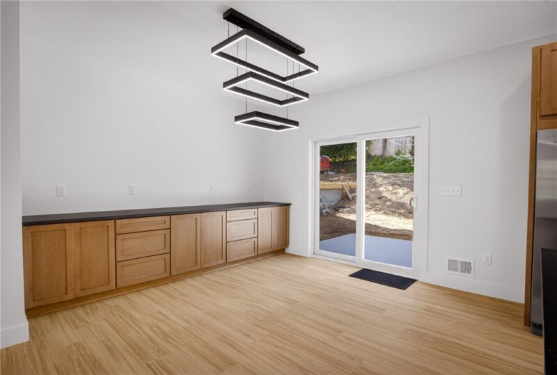 223 Wilbert St — photo 7