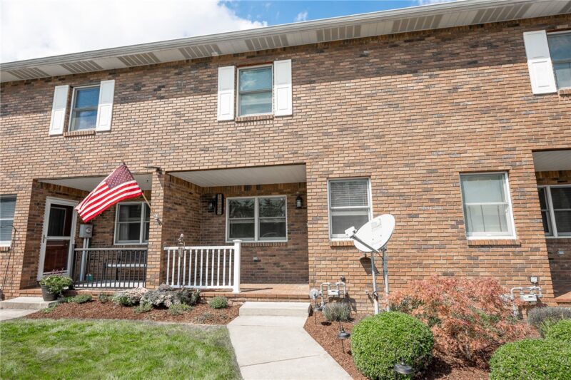 4855 Lucerne Road — photo 3