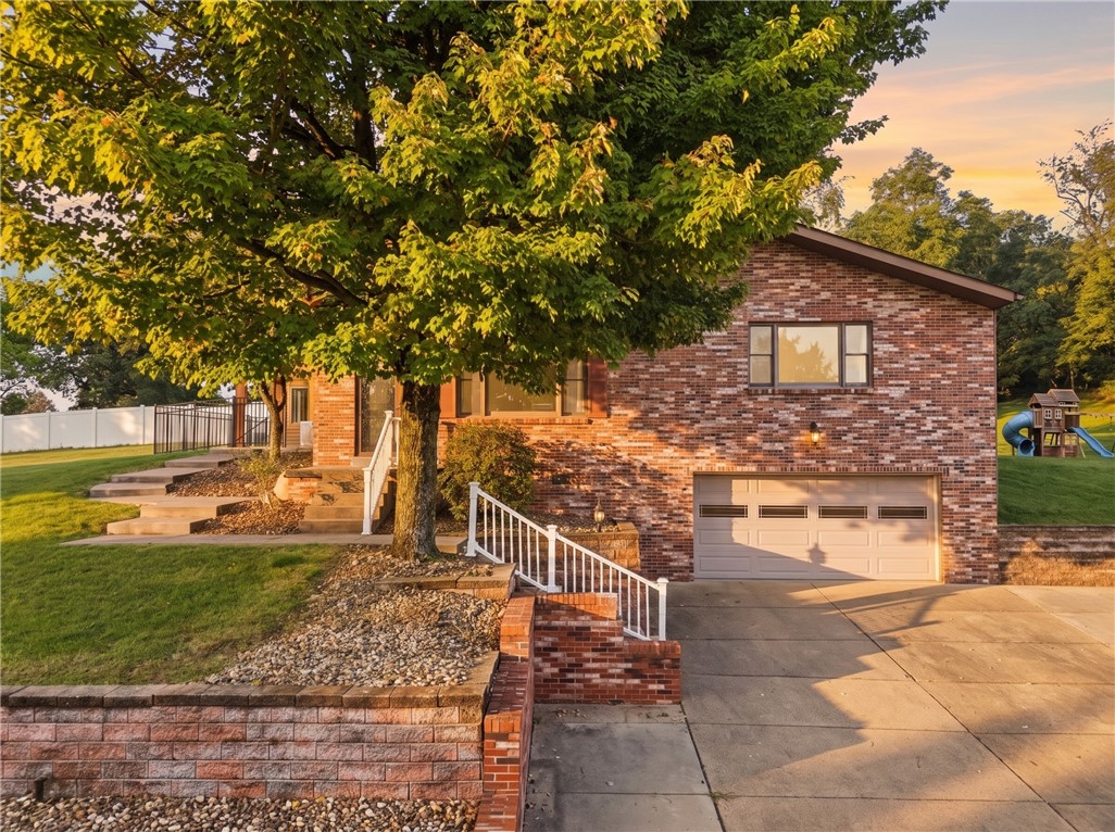2473 Mae Dr — photo 1