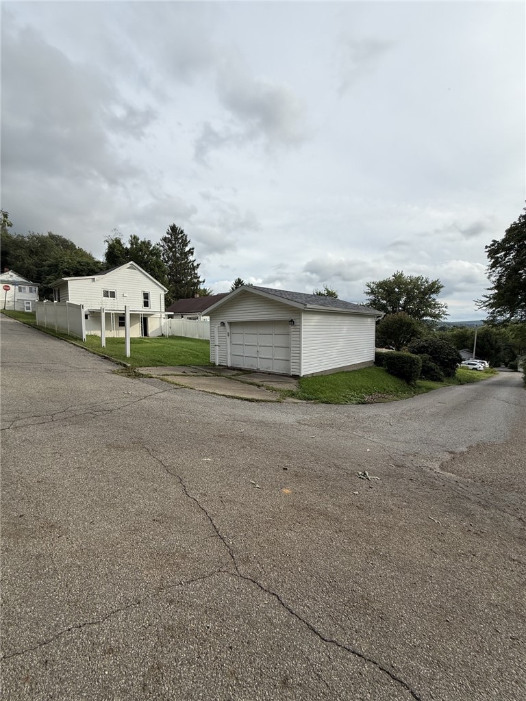 620 Bissell Avenue — photo 6