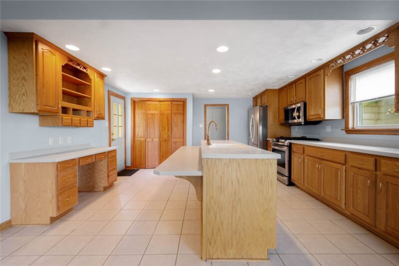 1734 Rutledge Street — photo 6