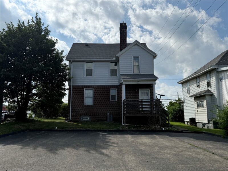 313 Morgantown St — photo 2