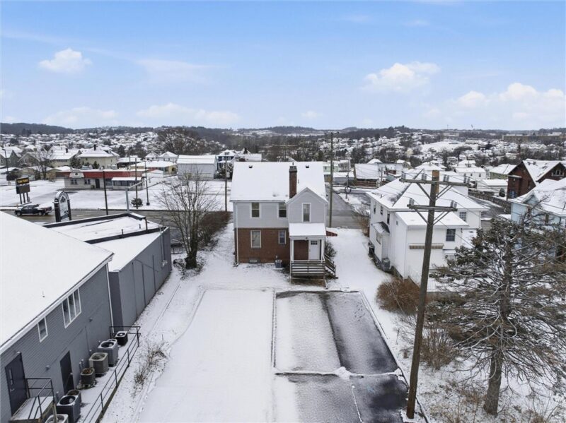 313 Morgantown St — photo 7