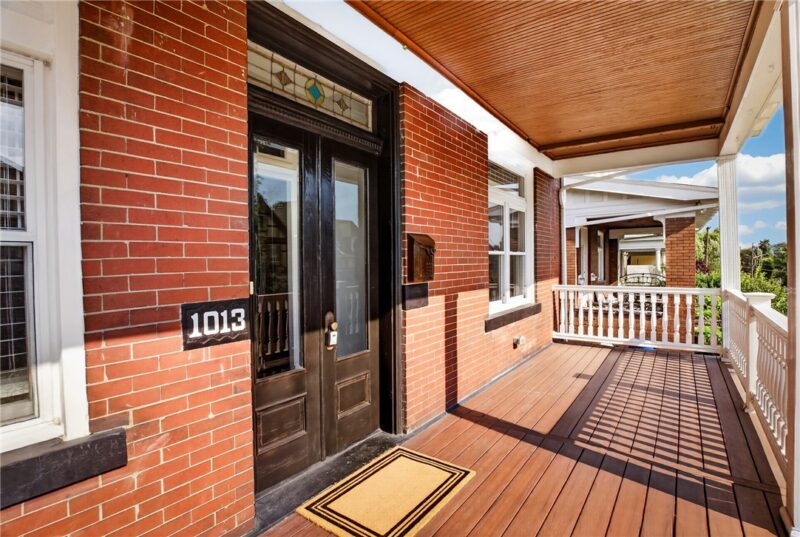 1013 Jancey St — photo 4