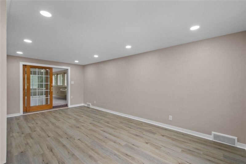 5385 California Avenue — photo 5