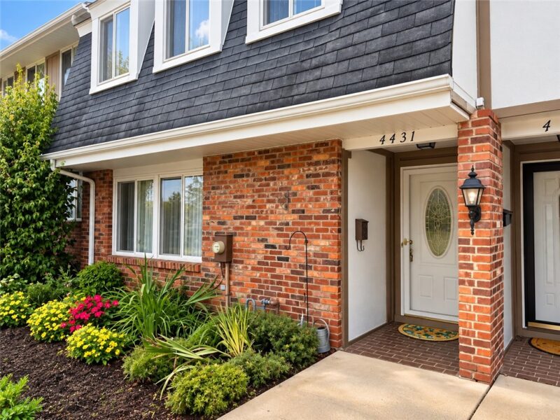 4431 Laurel Oak Dr — photo 2