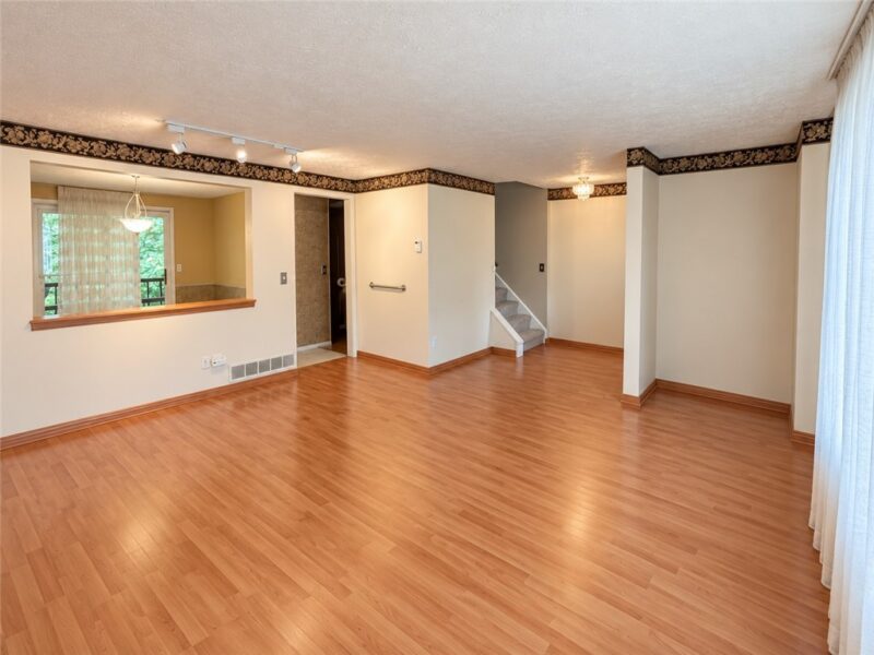 4431 Laurel Oak Dr — photo 4