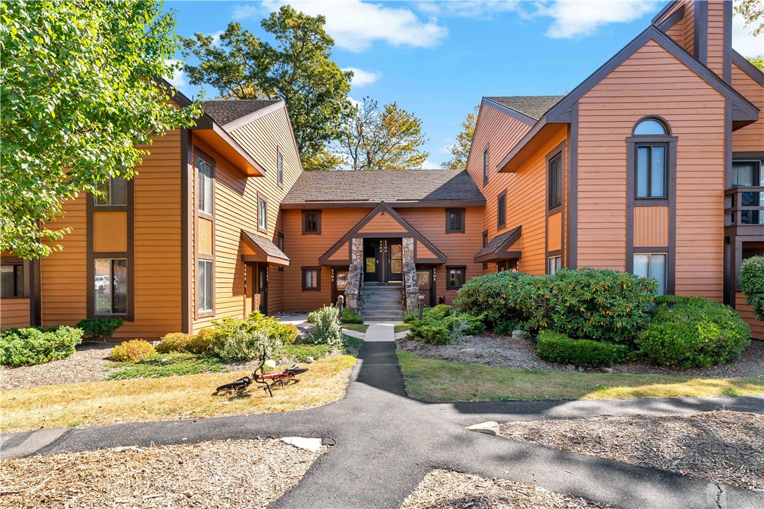 2305 Swiss Mountain Dr — photo 1