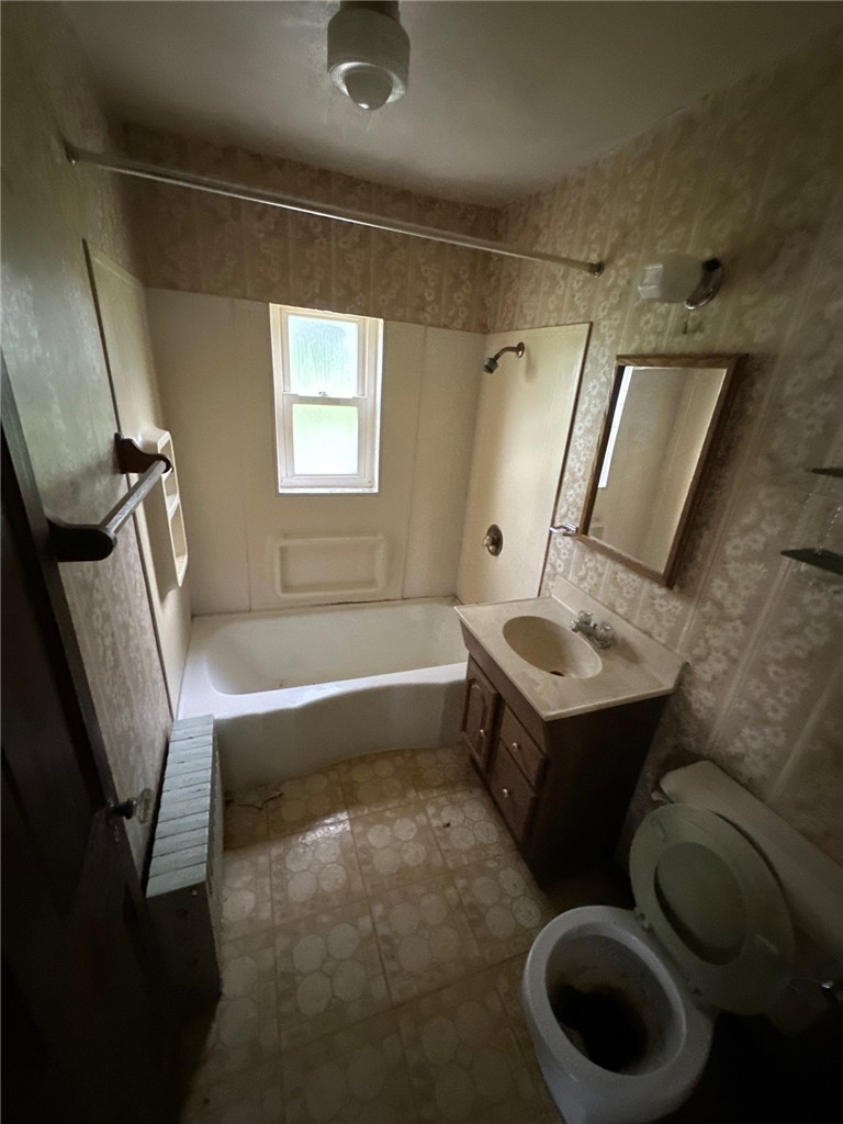 3825 Grandview Ave — photo 8