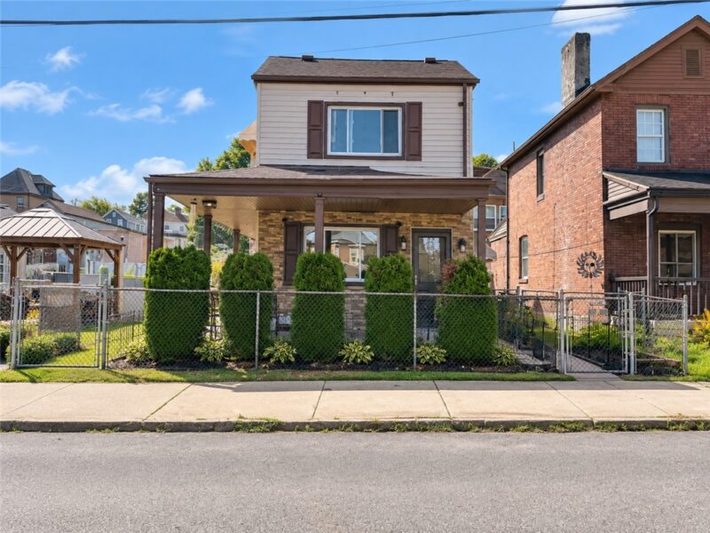 230 E 19th Ave