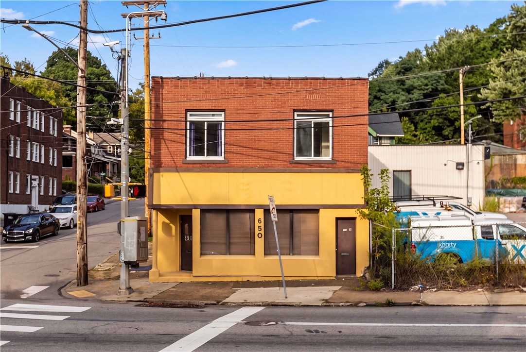 650 Ardmore Blvd — photo 1