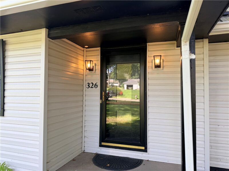 326 Frazier Dr — photo 4