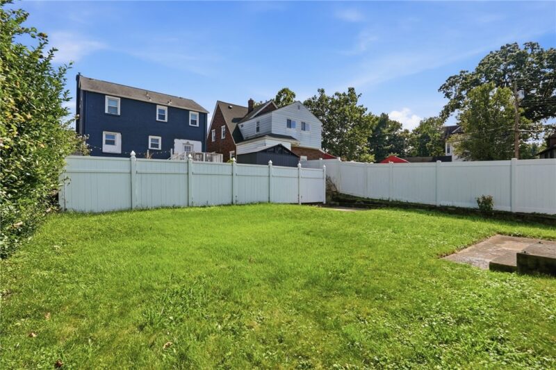 706 Chatsworth Ave — photo 3
