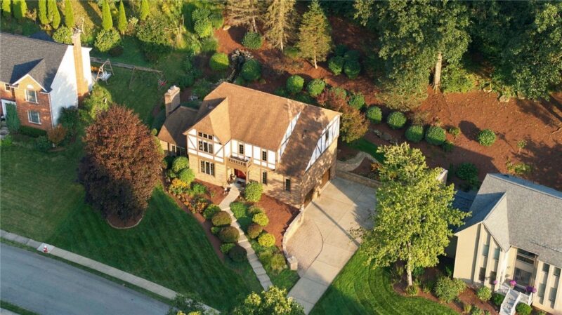 1213 Country Oak Dr — photo 4