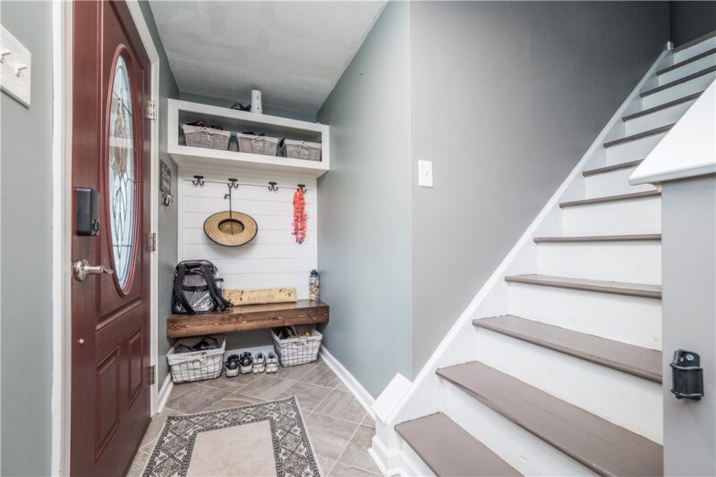 380 Celestial Dr — photo 5
