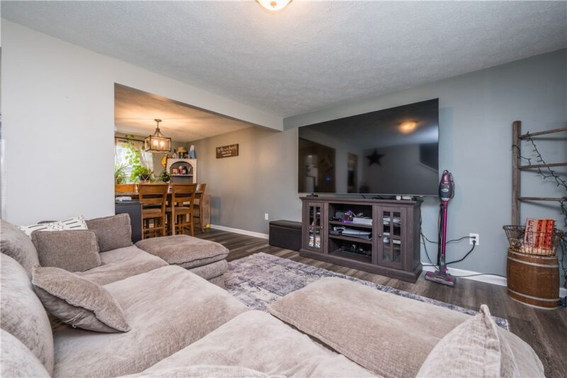 380 Celestial Dr — photo 7