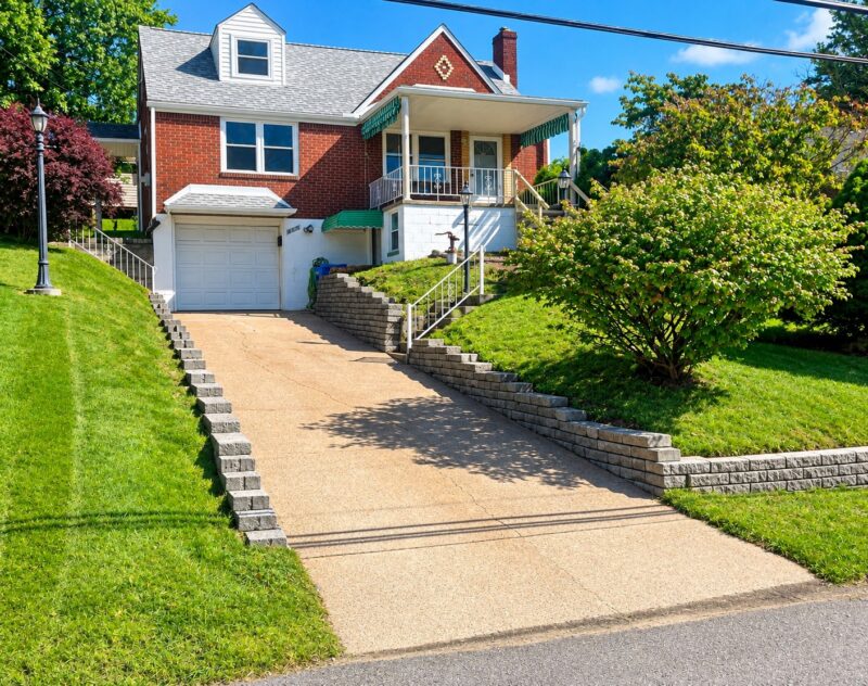 223 Duncan Station Road