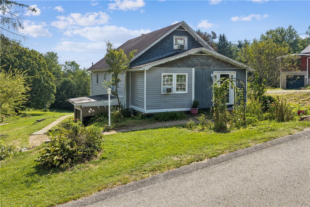 1235 Blaine Rd — photo 1