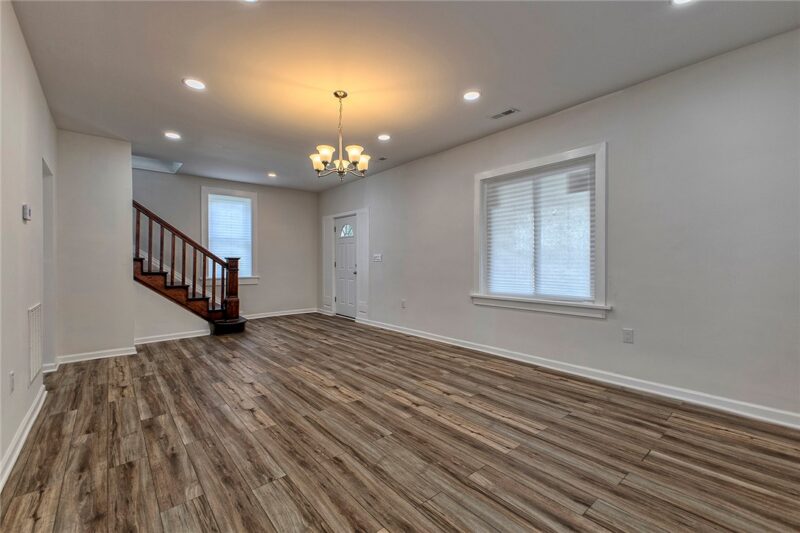 229 Crossland Avenue — photo 4