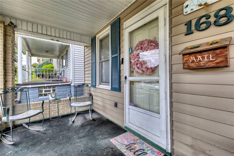 168 E Askren Street — photo 3