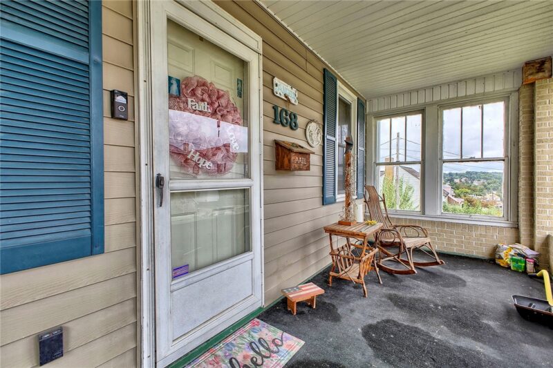 168 E Askren Street — photo 4