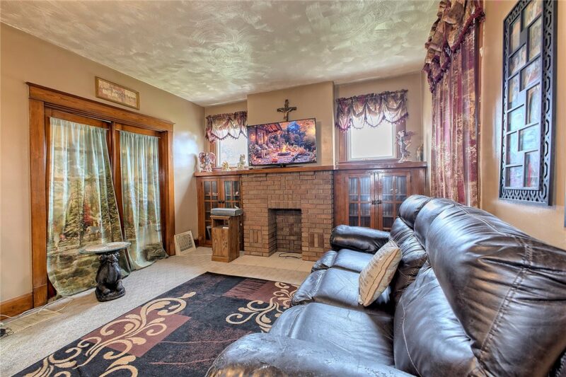 168 E Askren Street — photo 5