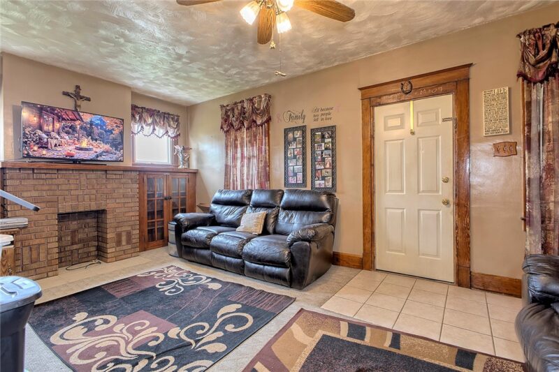 168 E Askren Street — photo 6
