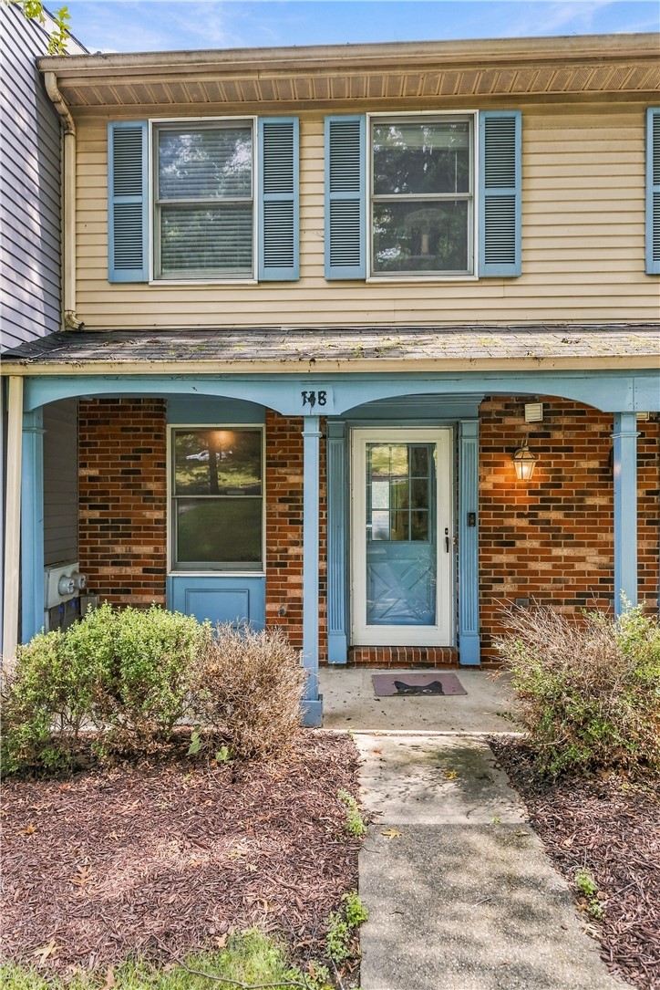 148 Olde Orchard Dr — photo 1