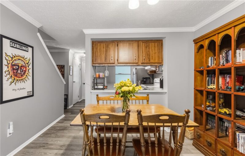 148 Olde Orchard Dr — photo 5