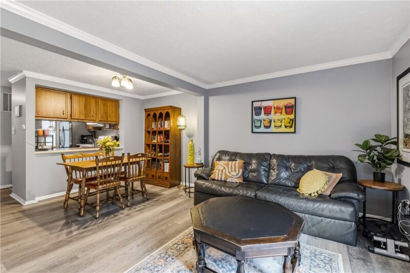 148 Olde Orchard Dr — photo 7