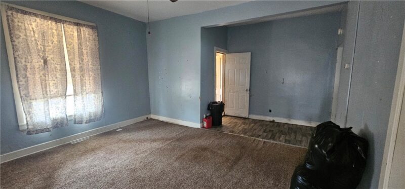 425 E Garfield Ave — photo 3