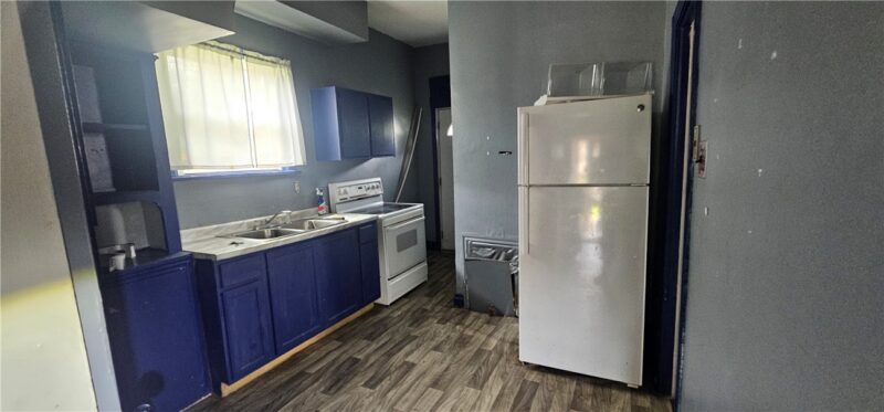 425 E Garfield Ave — photo 8