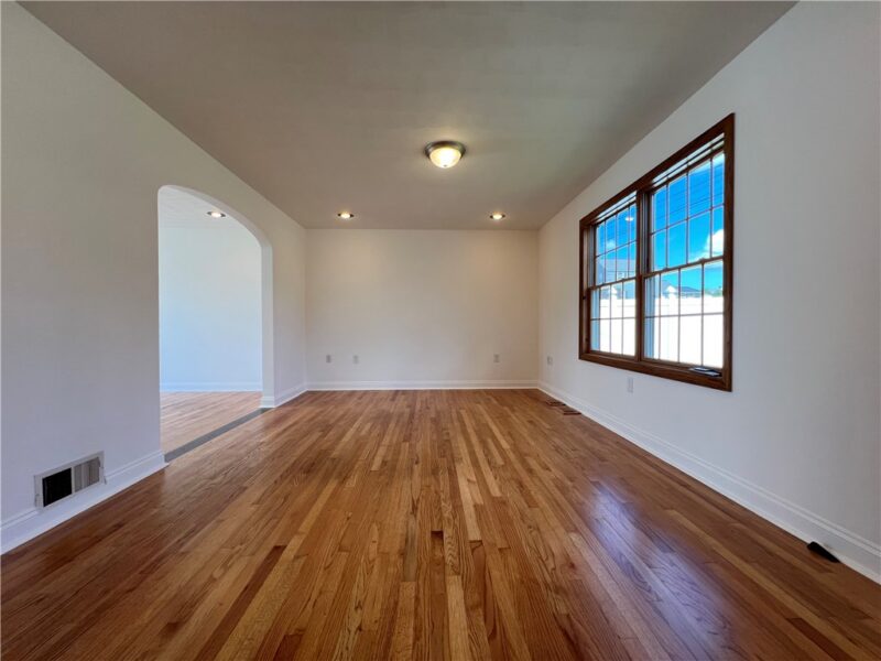 40 Devan Ave — photo 7
