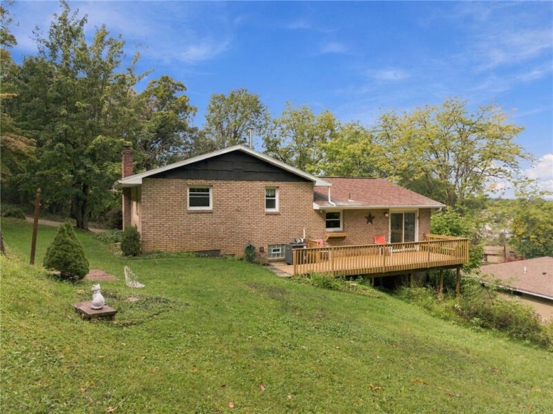 702 Woodside Dr — photo 6