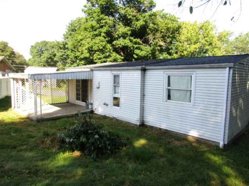 254 Grandview Blvd — photo 3