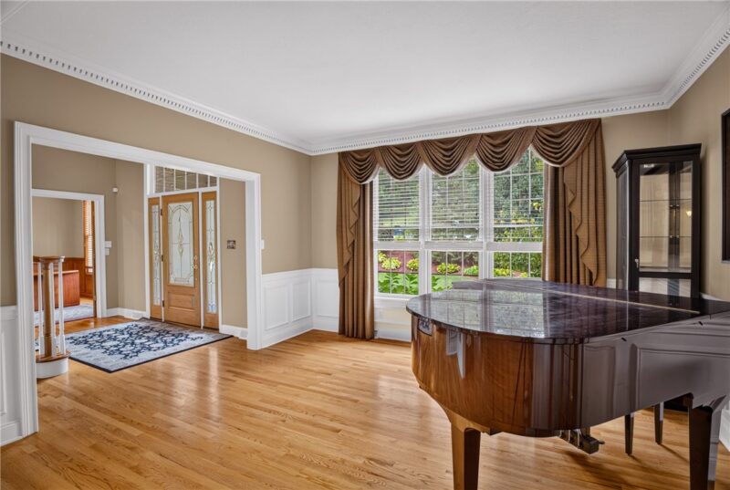 2383 Morrow Rd — photo 7