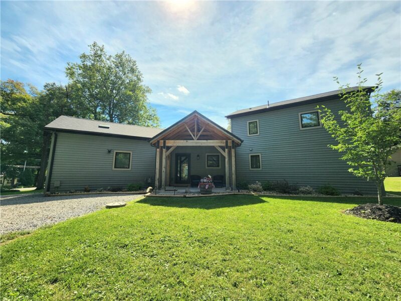 905 Latonka Drive — photo 3