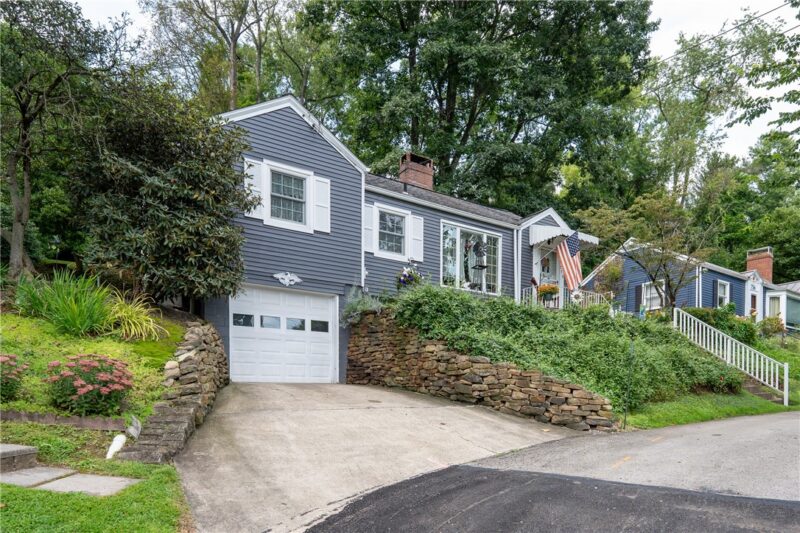 730 Eastview Ave — photo 3