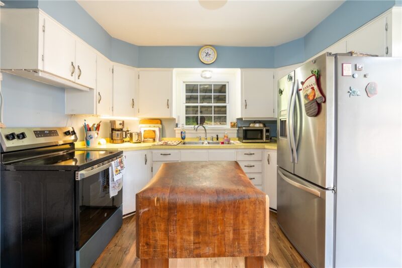 730 Eastview Ave — photo 8