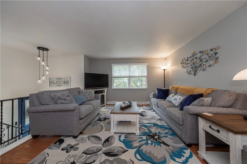 1135 Oblock Rd — photo 4