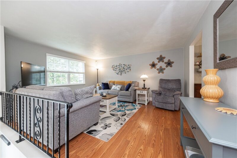 1135 Oblock Rd — photo 5