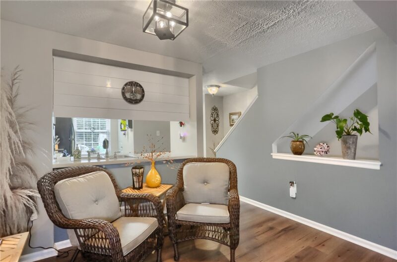 29 Meanor St — photo 8