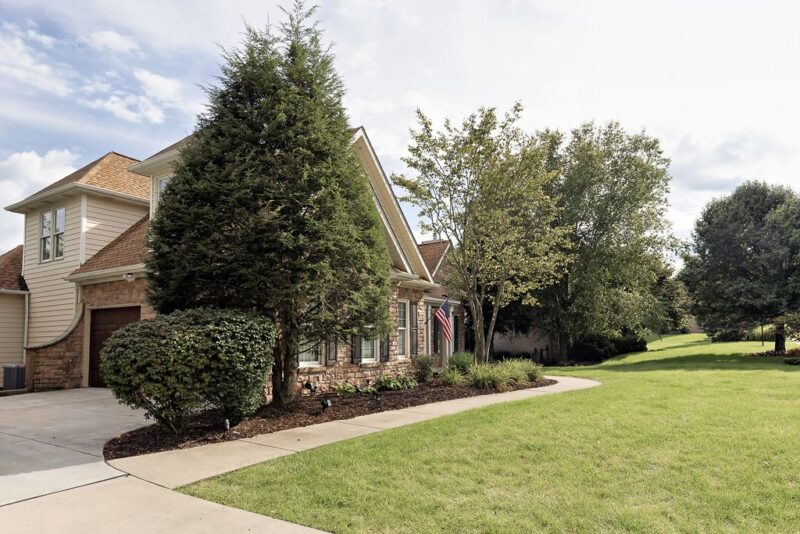 102 Brickbarn Ct — photo 4