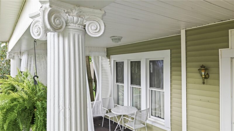 60 Chambers Ave — photo 4